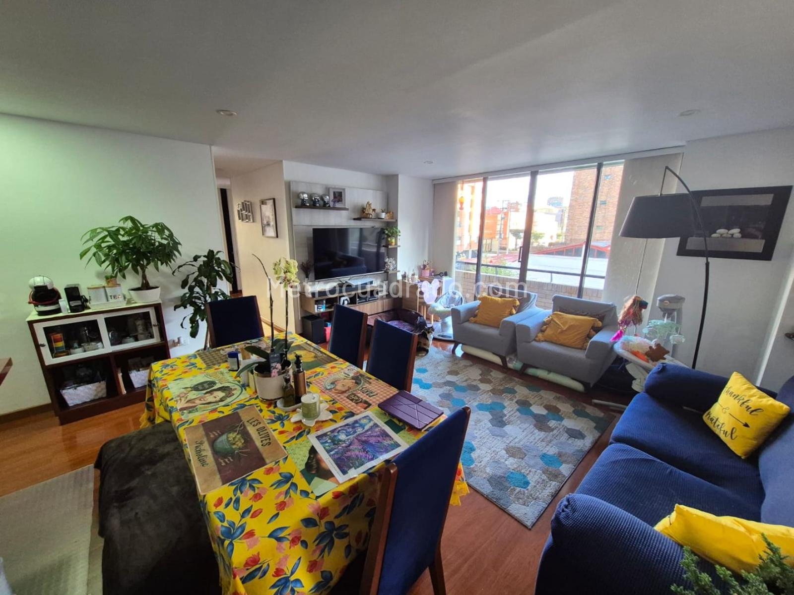 Apartamento en Venta  CEDRITOS LAS ACACIAS Cedritos