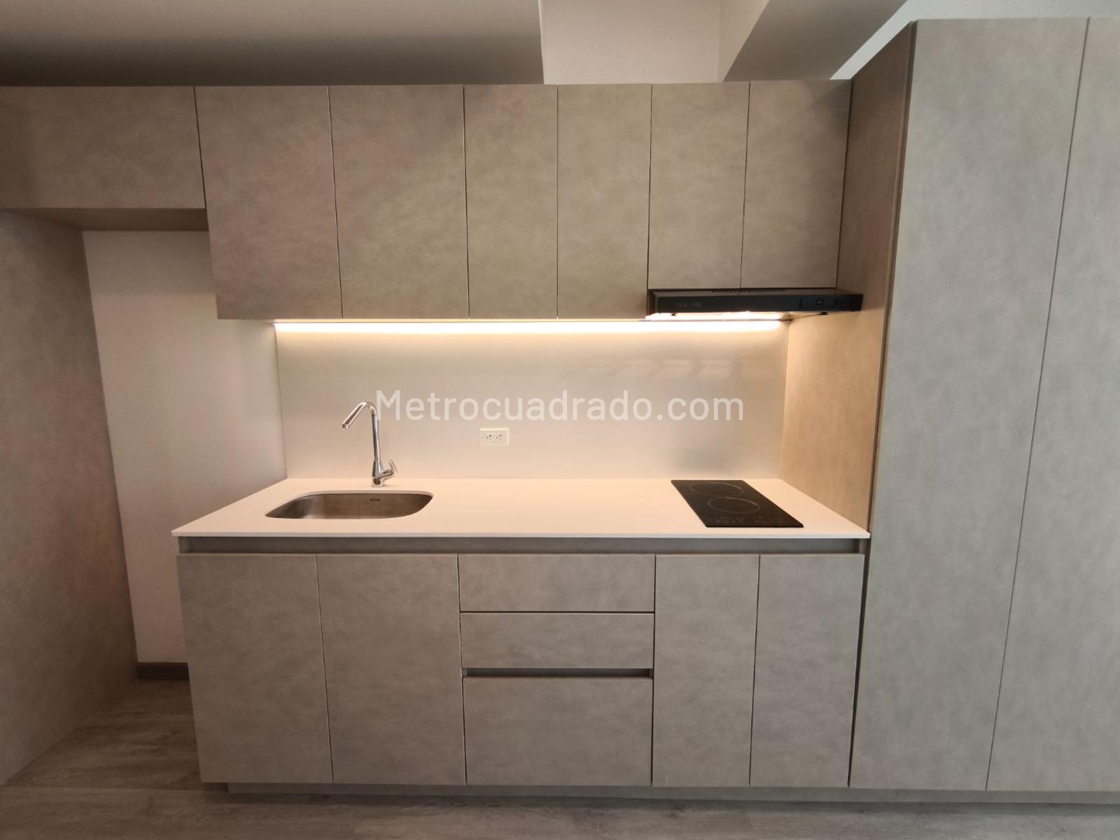 Apartaestudio en Arriendo  BOSQUE DE PINO Cedritos