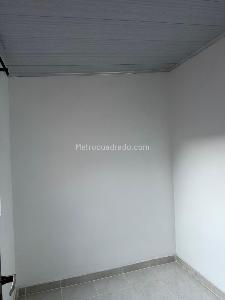 Casa de 4 alcobas en venta en Ciudad Verde, Soacha, 54 m² · foto 2 de 13