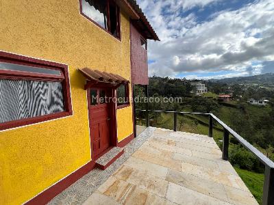 Casa de 2 alcobas en arriendo en El Hato Zona 5, La Calera, 400 m² · foto 3 de 20