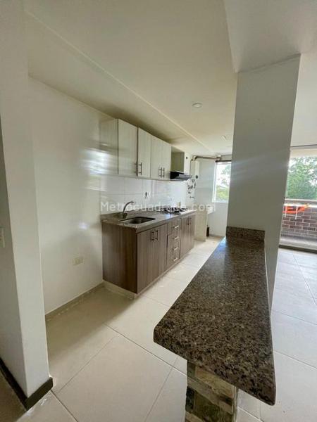 Apartamento en Arriendo, San Antonio, Rionegro - Widok 2