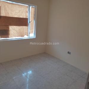 Apartaestudio en venta en Las Ferias, Bogotá, 32 m² · foto 3 de 8