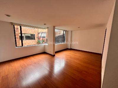 Apartamento en venta en Chico San Patricio, Bogotá · foto 3 de 20