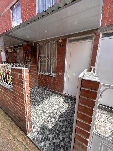 Casa en venta en Primavera El Tintal, Bogotá · foto 2 de 13