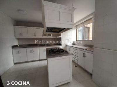 Apartamento de 4 alcobas en venta en El Ingenio I, Cali, 220 m² · foto 2 de 10