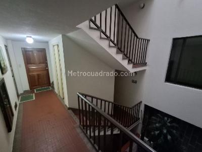 Apartamento en venta en La Castellana, Bogotá · foto 2 de 18