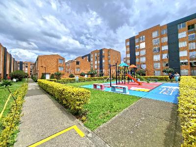 Apartamento de 2 alcobas en venta en Parques De Castilla 3, Bogotá, 36 m² · foto 17 de 20