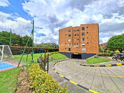 Apartamento de 2 alcobas en venta en Parques De Castilla 3, Bogotá, 36 m² · foto 18 de 20