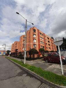 Apartamento en venta en Portales De Villa Luz, Bogotá · foto 18 de 20