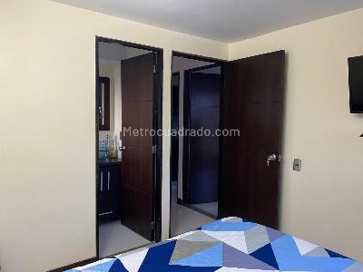 Apartamento de 2 alcobas en venta en El Poblado, Medellín, 55 m² · foto 14 de 16