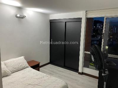 Apartamento de 2 alcobas en venta en El Poblado, Medellín, 55 m² · foto 13 de 16