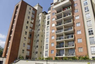 Apartamento de 2 alcobas en venta en El Poblado, Medellín, 55 m² · foto 3 de 16
