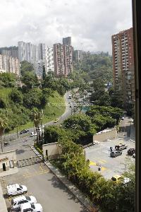Apartamento de 2 alcobas en venta en El Poblado, Medellín, 55 m² · foto 11 de 16