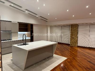 Apartamento de 4 alcobas en venta en Puente Largo, Bogotá, 131 m² · foto 16 de 20