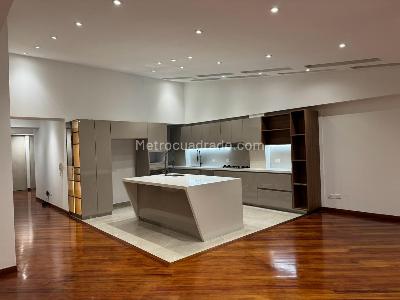 Apartamento de 4 alcobas en venta en Puente Largo, Bogotá, 131 m² · foto 18 de 20