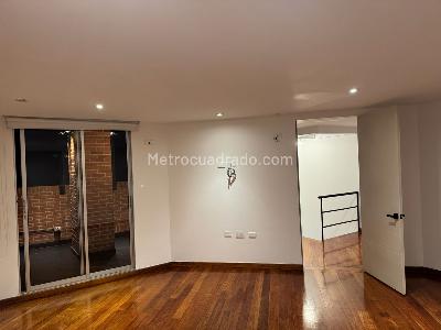 Apartamento de 4 alcobas en venta en Puente Largo, Bogotá, 131 m² · foto 6 de 20
