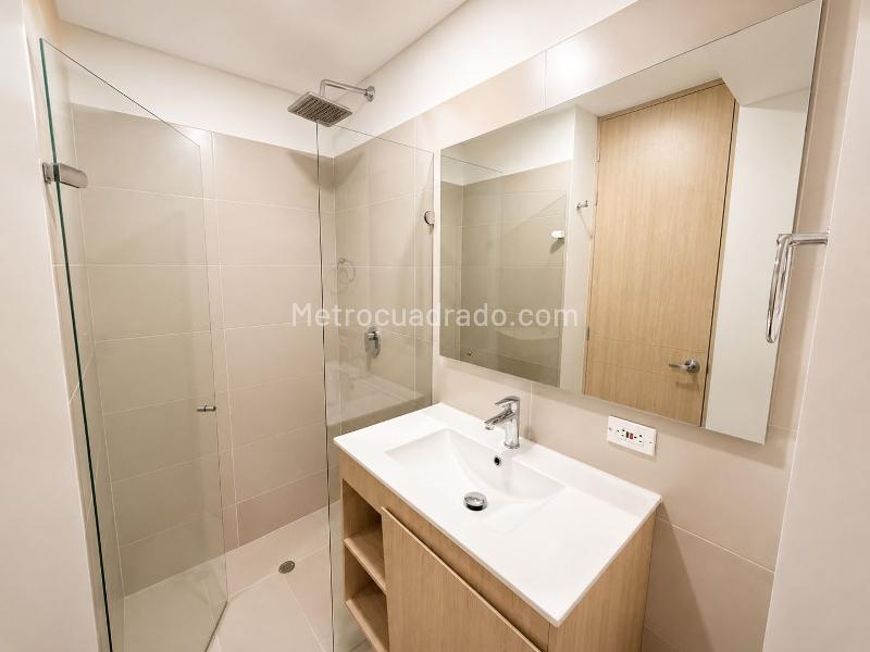 Apartamento en Arriendo, SANTA BARBARA CENTRAL USAQUEN   Santa Bárbara, Bogotá D.C. - Widok 4
