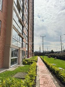 Apartamento en venta en La Felicidad, Bogotá · foto 14 de 18