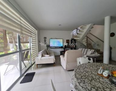 Casa de 3 alcobas en venta en Condominio Madeira, Girardot, 84 m² · foto 6 de 10