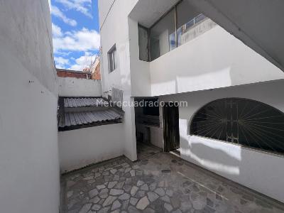 Casa de 5 alcobas en venta en Santa Rita, Bogotá, 140 m² · foto 10 de 20