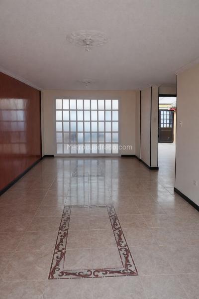 Casa – Bogotá D.C. - Más