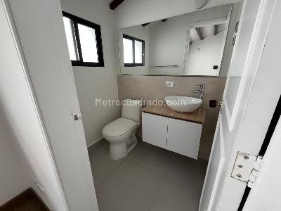 Casa en venta en Calleja Alta, Bogotá · foto 11 de 16