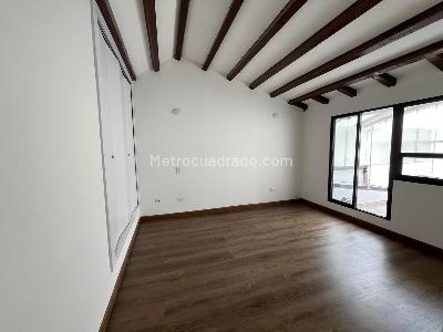 Casa en venta en Calleja Alta, Bogotá · foto 4 de 16