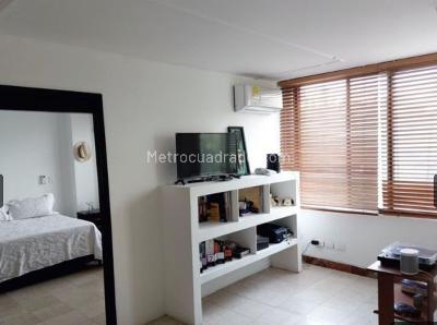 Apartamento de 3 alcobas en venta en Blanco, Girardot, 90 m² · foto 4 de 10