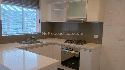 Apartamento de 1 alcoba en venta en Ciudadela La Felicidad, Bogotá, 54 m² · foto 3 de 10