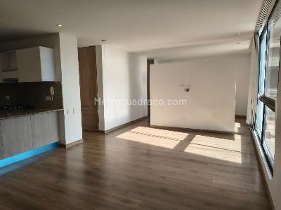 Apartamento de 1 alcoba en venta en Suba Ilarco Puente Largo, Bogotá, 66 m² · foto 5 de 13