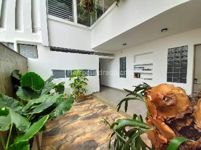 Apartaestudio en arriendo en Centenario, Cali, 35 m² · foto 2 de 20