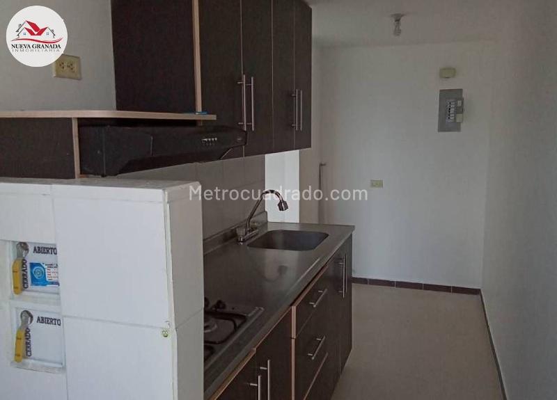 High-Floor 3BR Apartment in Belún La Mota - 7
