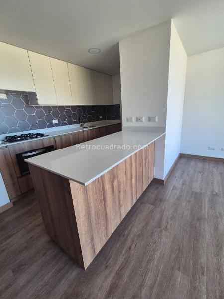 Apartamento en arriendo de 3 habitaciones en El Diamante 2 - 4