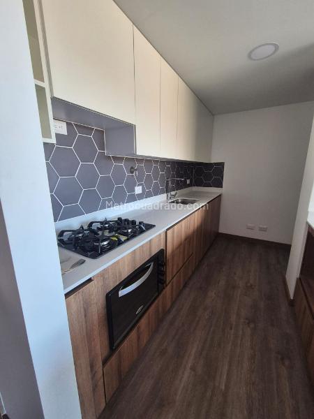 Apartamento en arriendo de 3 habitaciones en El Diamante 2 - 3