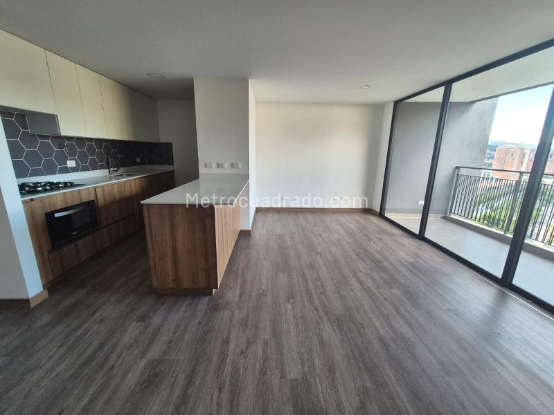 Apartamento en arriendo de 3 habitaciones en El Diamante 2 - 2