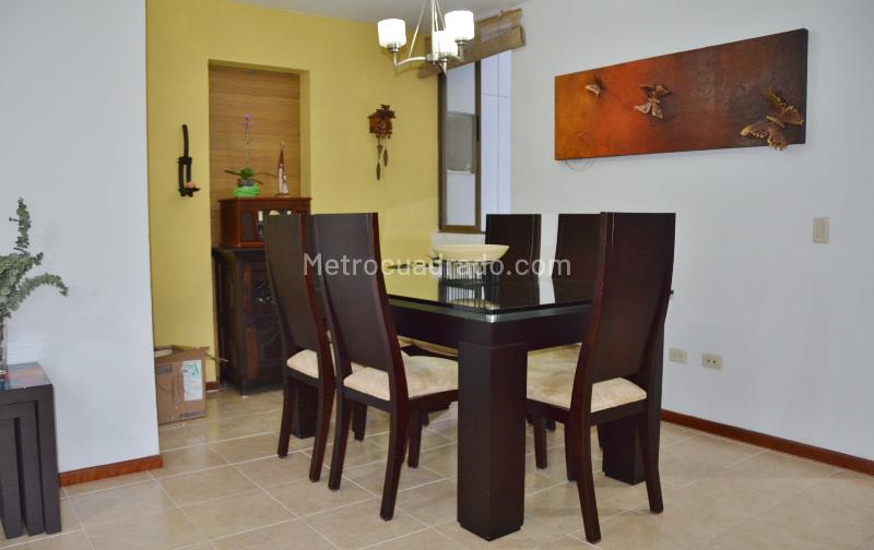 Apartamento de 3 Alcobas con Balcón en El Poblado Oviedo - 7