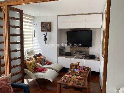 Apartamento de 2 alcobas en venta en Chico Real, Bogotá, 113 m² · foto 6 de 11