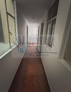 Casa de 5 alcobas en venta en Comuneros, Bogotá, 160 m² · foto 11 de 20