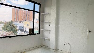 Casa de 5 alcobas en venta en Las Villas, Bogotá, 590 m² · foto 17 de 20