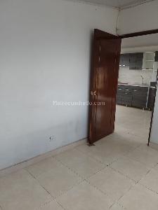 Casa de 5 alcobas en venta en Las Villas, Bogotá, 590 m² · foto 3 de 20