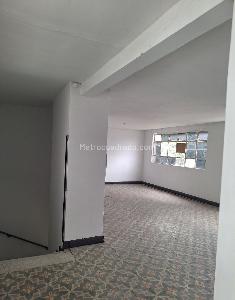 Casa de 5 alcobas en venta en Granada, Girardot, 192 m² · foto 10 de 10