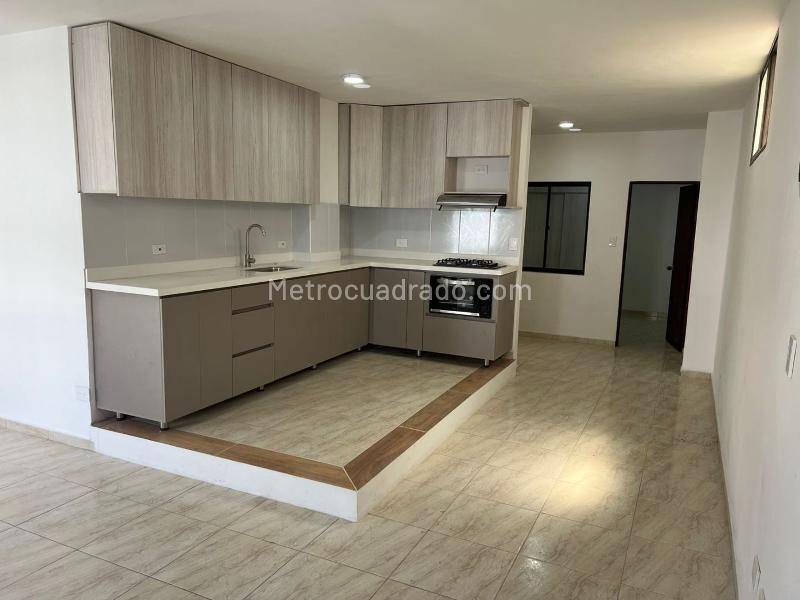 Renovated 3BR Apartment in Parque de Rionegro - 3