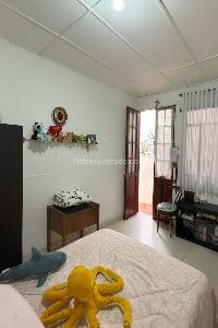 Casa de 5 alcobas en venta en La Favorita Centro, Bogotá, 228 m² · foto 9 de 18