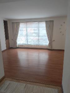Casa de 5 alcobas en venta en San Patricio, Bogotá, 227 m² · foto 12 de 20