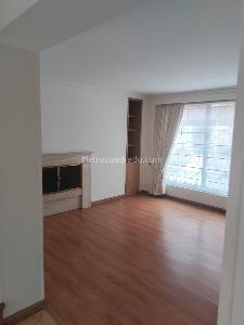 Casa de 5 alcobas en venta en San Patricio, Bogotá, 227 m² · foto 14 de 20