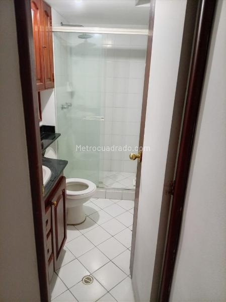 Apartamento Moderno de 3 Alcobas en La América - 7