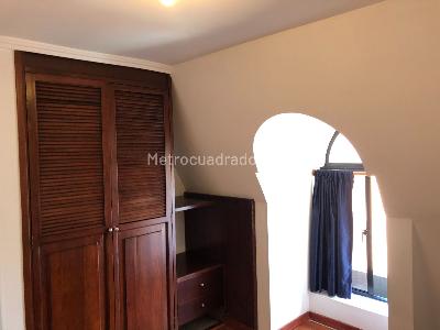 Apartamento de 2 alcobas en venta en Quinta Paredes, Bogotá, 75 m² · foto 7 de 11