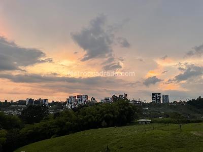 Apartamento en venta en Conjunto Monteazul Avenida Centenario, Armenia · foto 10 de 11