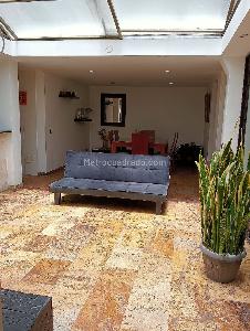 Casa de 4 alcobas en venta en San Jose De Bavaria, Bogotá, 245 m² · foto 11 de 20
