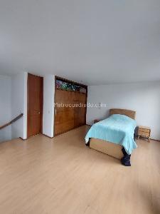 Apartamento de 1 alcoba en venta en Bosque Izquierdo, Bogotá, 60 m² · foto 9 de 16